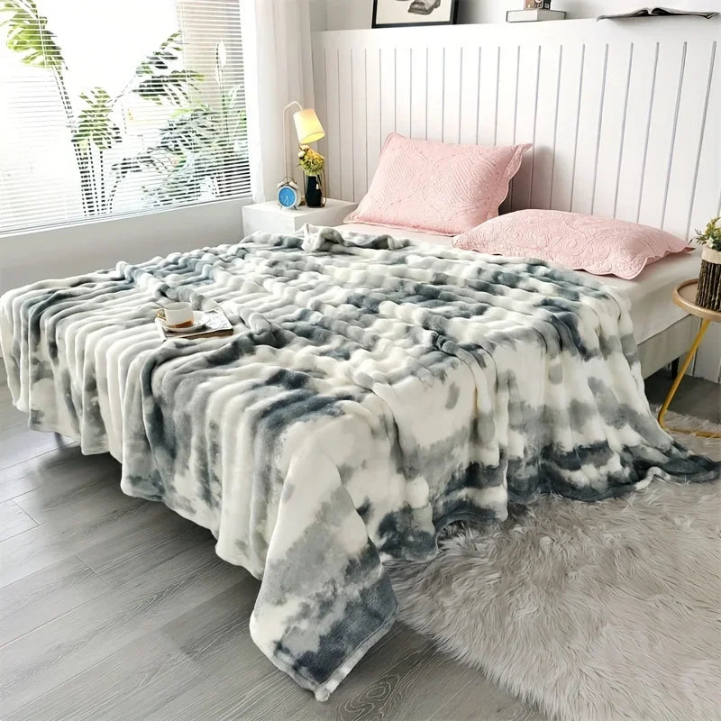 Everyday Luxe Faux Fur Throw Blanket